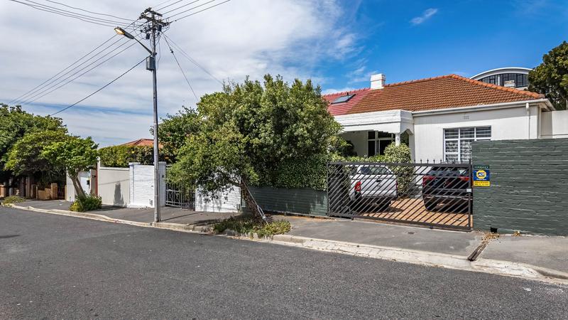 2 Bedroom Property for Sale in Woodstock Upper Western Cape